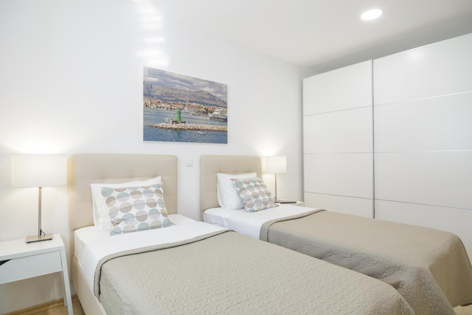 Holiday Home Aspalathos - With Free Parking, Near The Beach, A Few Minutes' Walking Distance To The Unesco Palace Split Exteriér fotografie