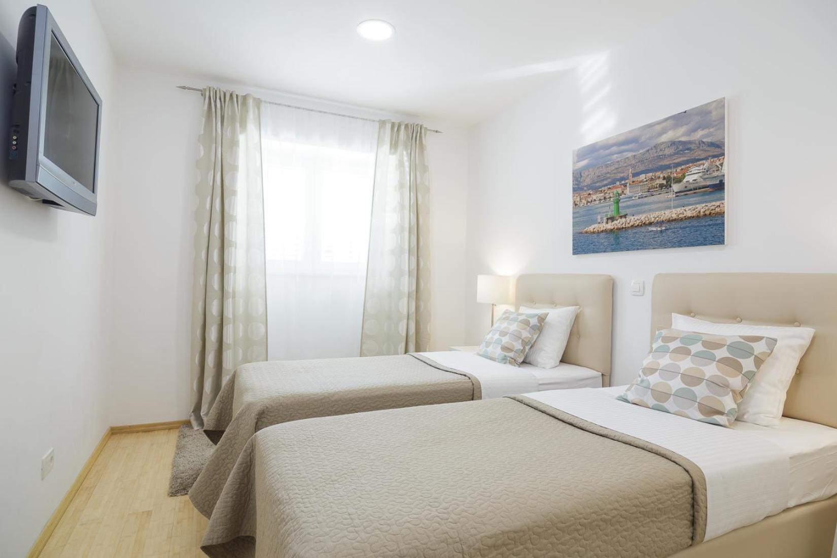 Holiday Home Aspalathos - With Free Parking, Near The Beach, A Few Minutes' Walking Distance To The Unesco Palace Split Exteriér fotografie