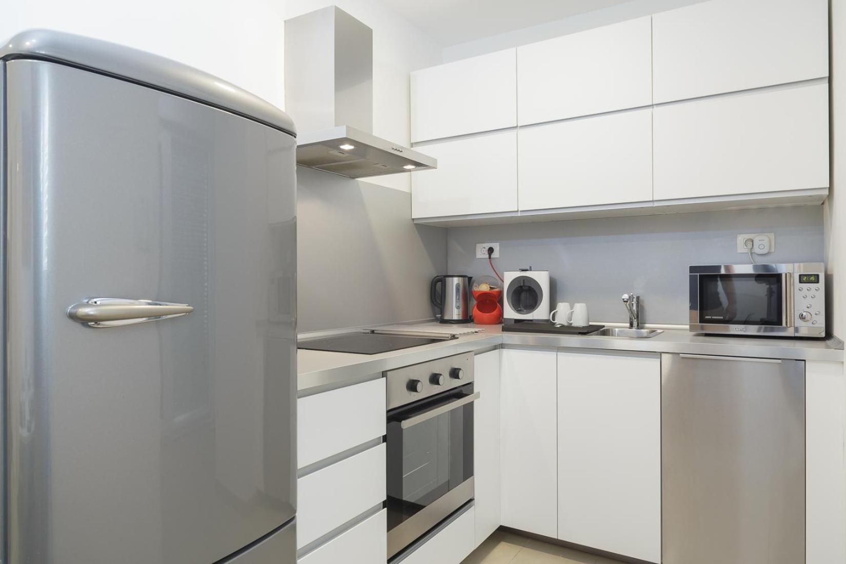 Holiday Home Aspalathos - With Free Parking, Near The Beach, A Few Minutes' Walking Distance To The Unesco Palace Split Exteriér fotografie
