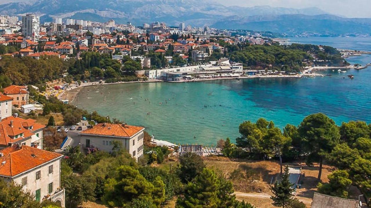 Holiday Home Aspalathos - With Free Parking, Near The Beach, A Few Minutes' Walking Distance To The Unesco Palace Split Exteriér fotografie